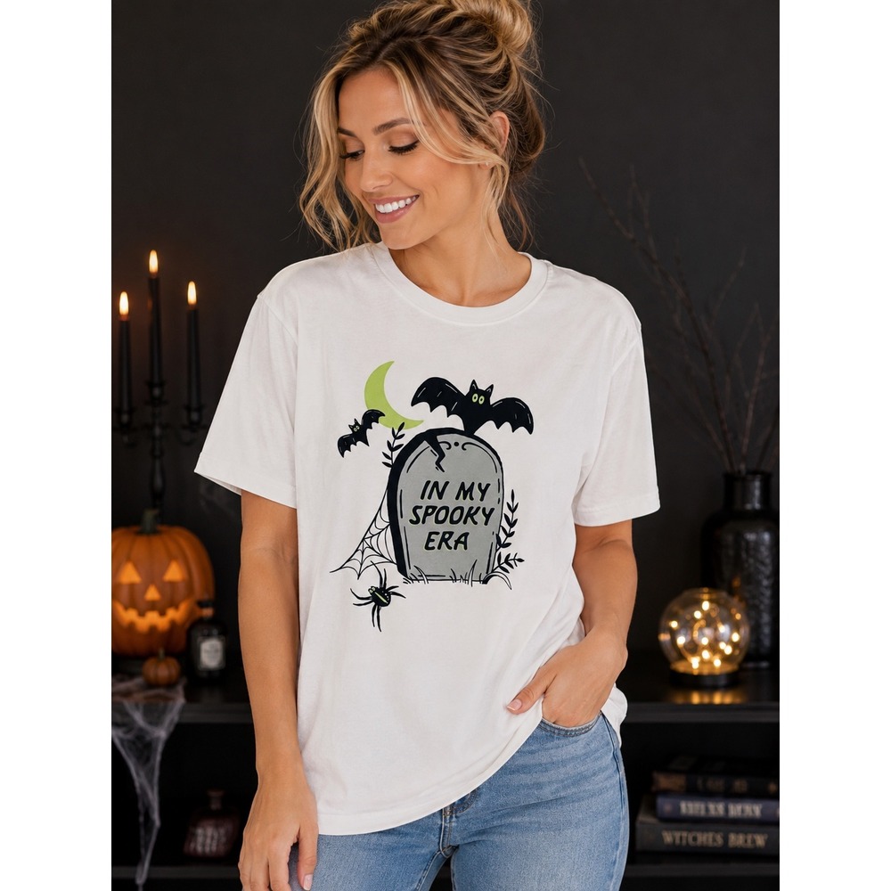 NWOT Old Navy Graphic T-Shirt Womens Large White In My Spooky Era Halloween